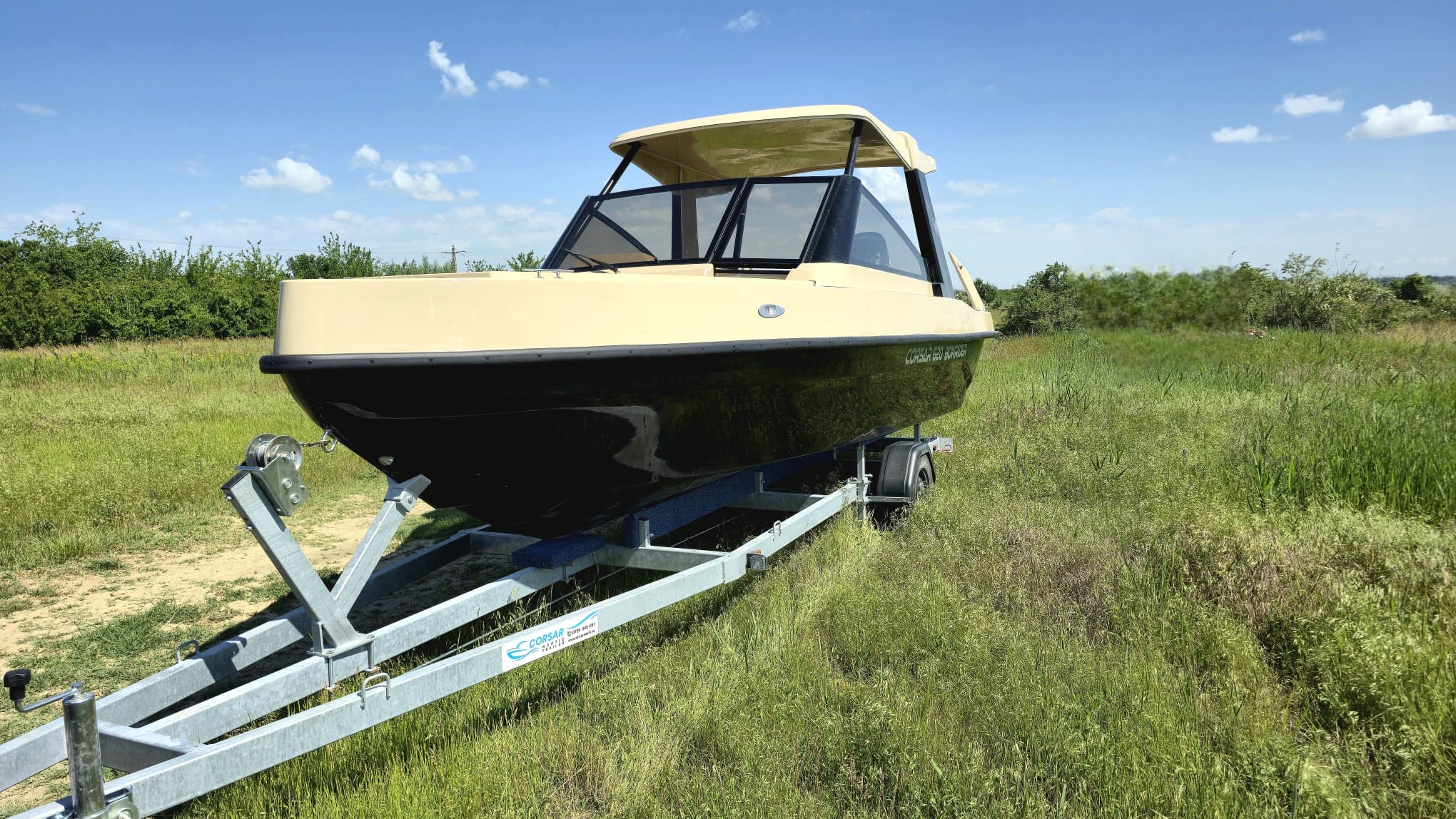 Corsar 620 Bowrider - interior și detalii
